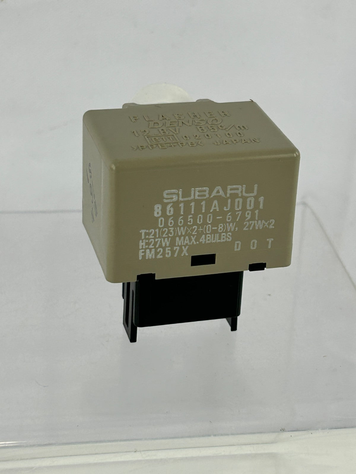 10-14 Subaru Outback Front Dash Turn Signal Hazard Flasher Relay OEM 86111AJ001