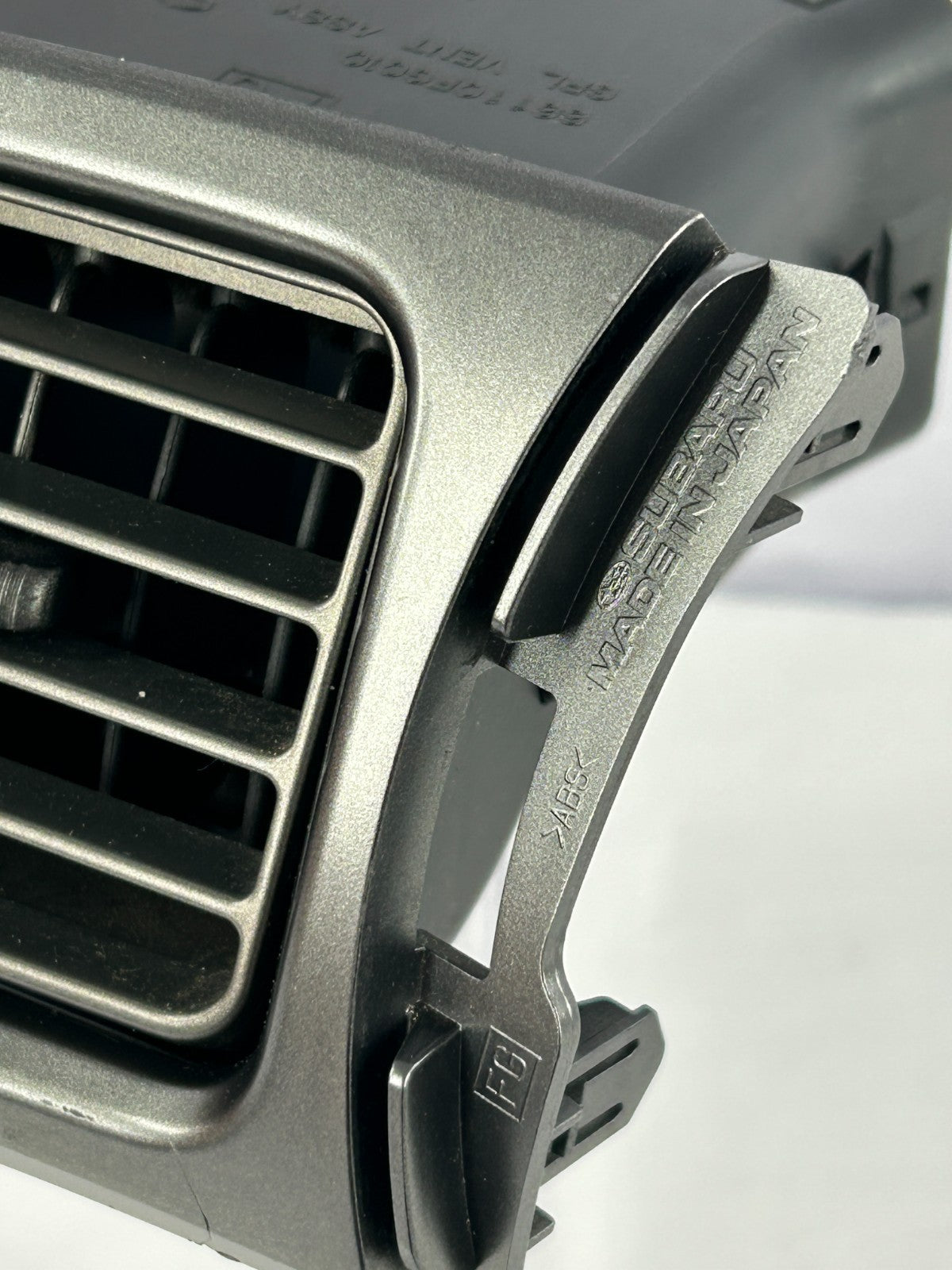11-13 Subaru Forester Left Driver Dash A/C Air Vent Grille Trim OEM 66076FG110