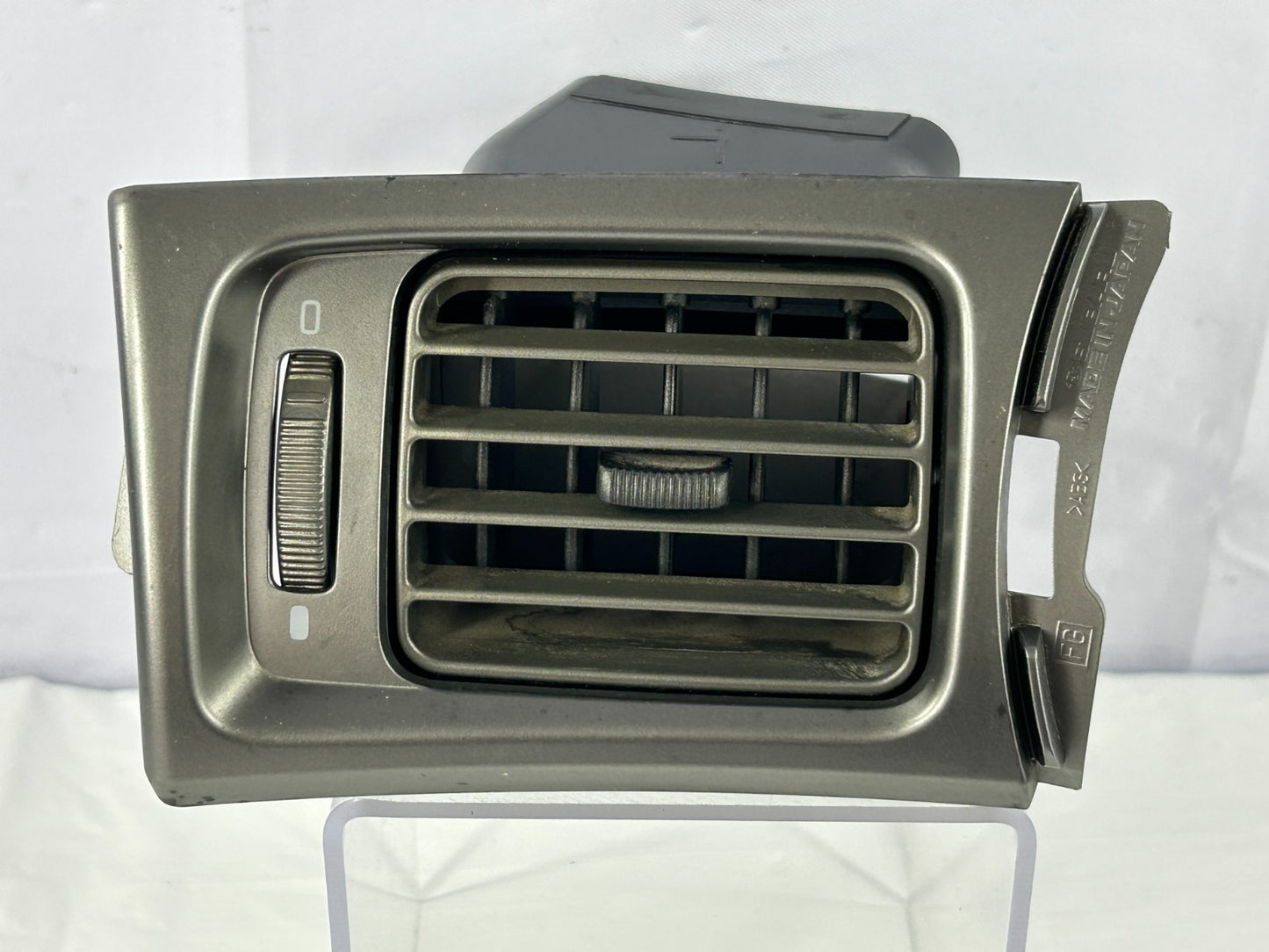 09-10 Subaru Forester Left Driver Dash A/C Air Grille Vent Assy OEM 66076FG010