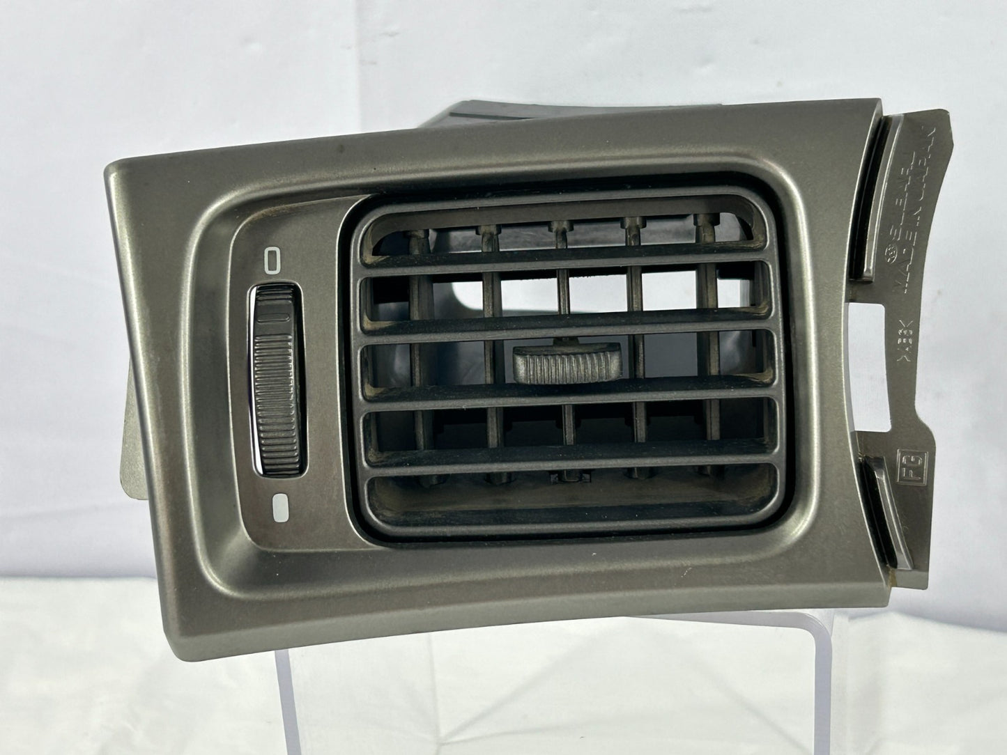 09-10 Subaru Forester Left Driver Dash A/C Air Grille Vent Assy OEM 66076FG010