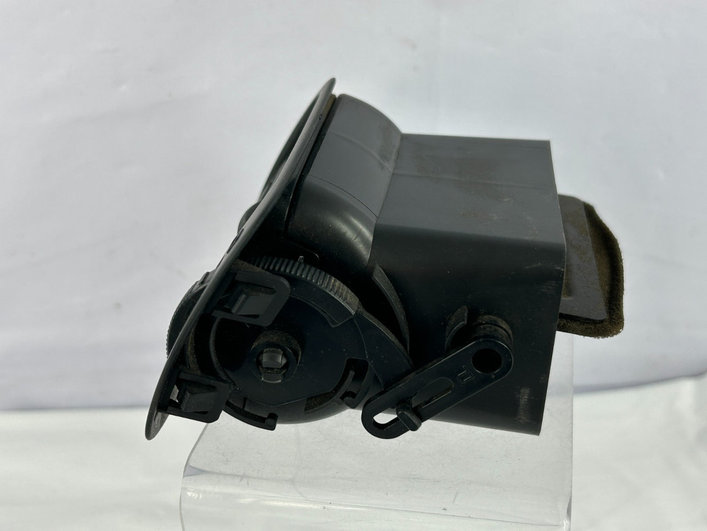 03-08 Subaru Forester Front Right Side Dash A/C Air Vent Duct OEM 66110SA030ML
