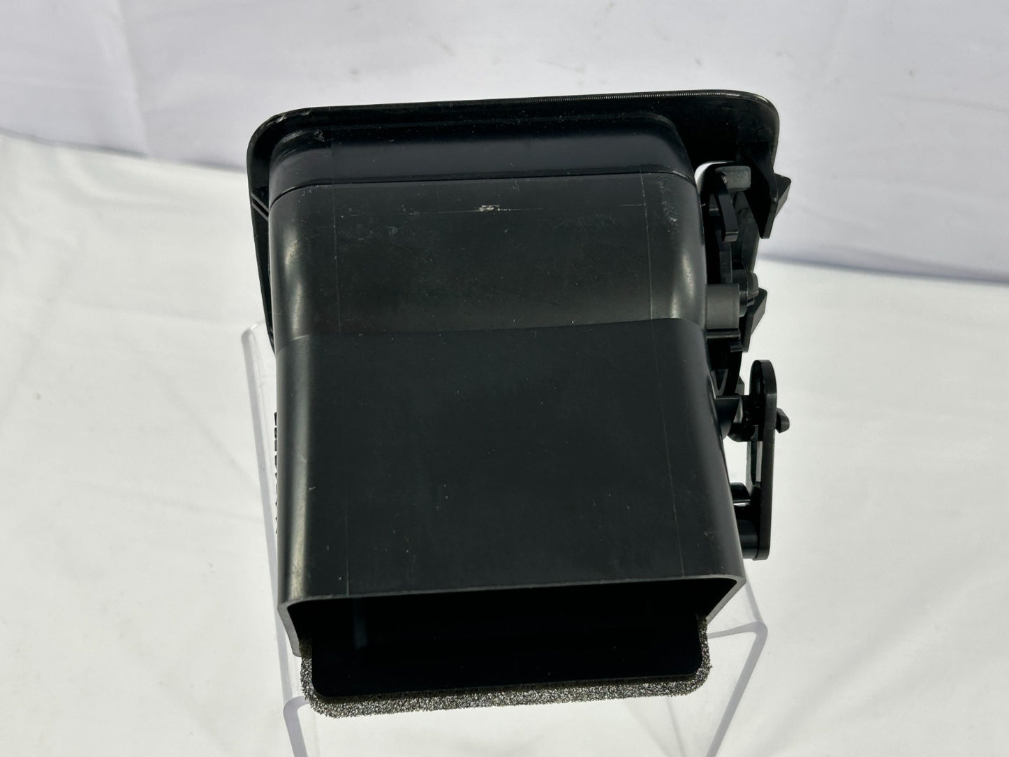 03-08 Subaru Forester Front Right Side Dash A/C Air Vent Duct OEM 66110SA030ML