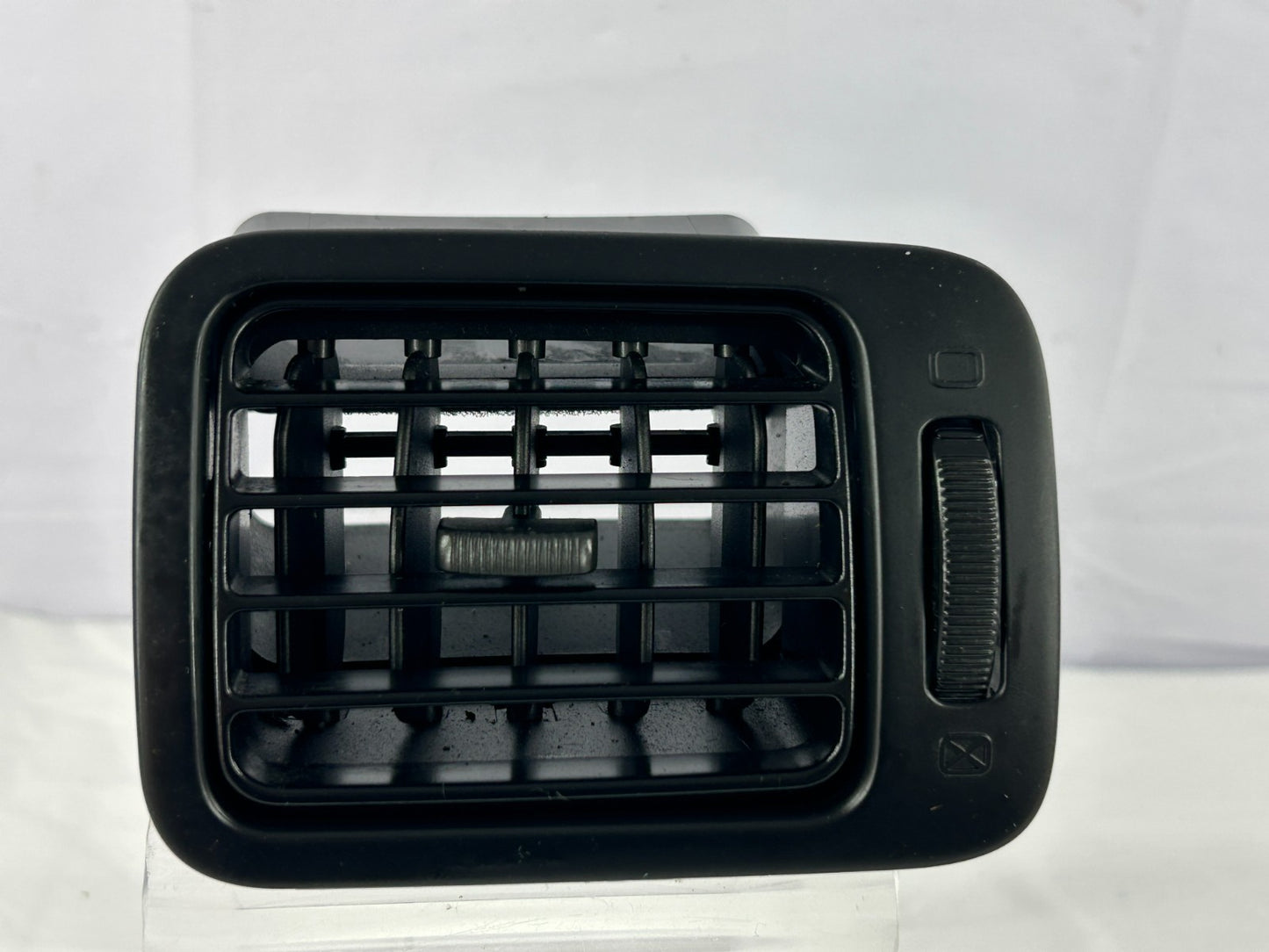 03-08 Subaru Forester Front Right Side Dash A/C Air Vent Duct OEM 66110SA030ML
