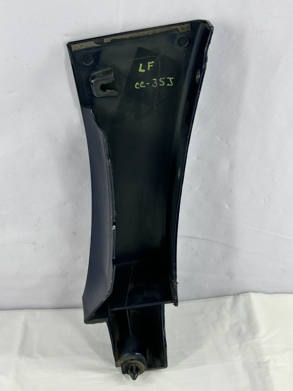 06-08 Subaru Forester Front Left Fender Garnish Trim Regal Blue OEM 91112SA310