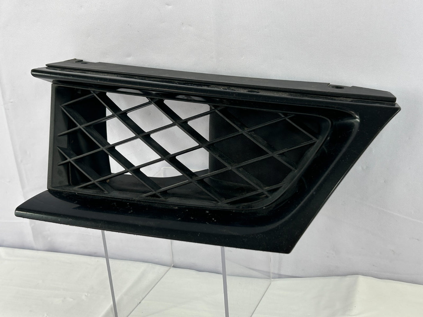 2006-2007 Subaru Impreza Front Left Driver Side Bumper Grille OEM 91121FE250VW