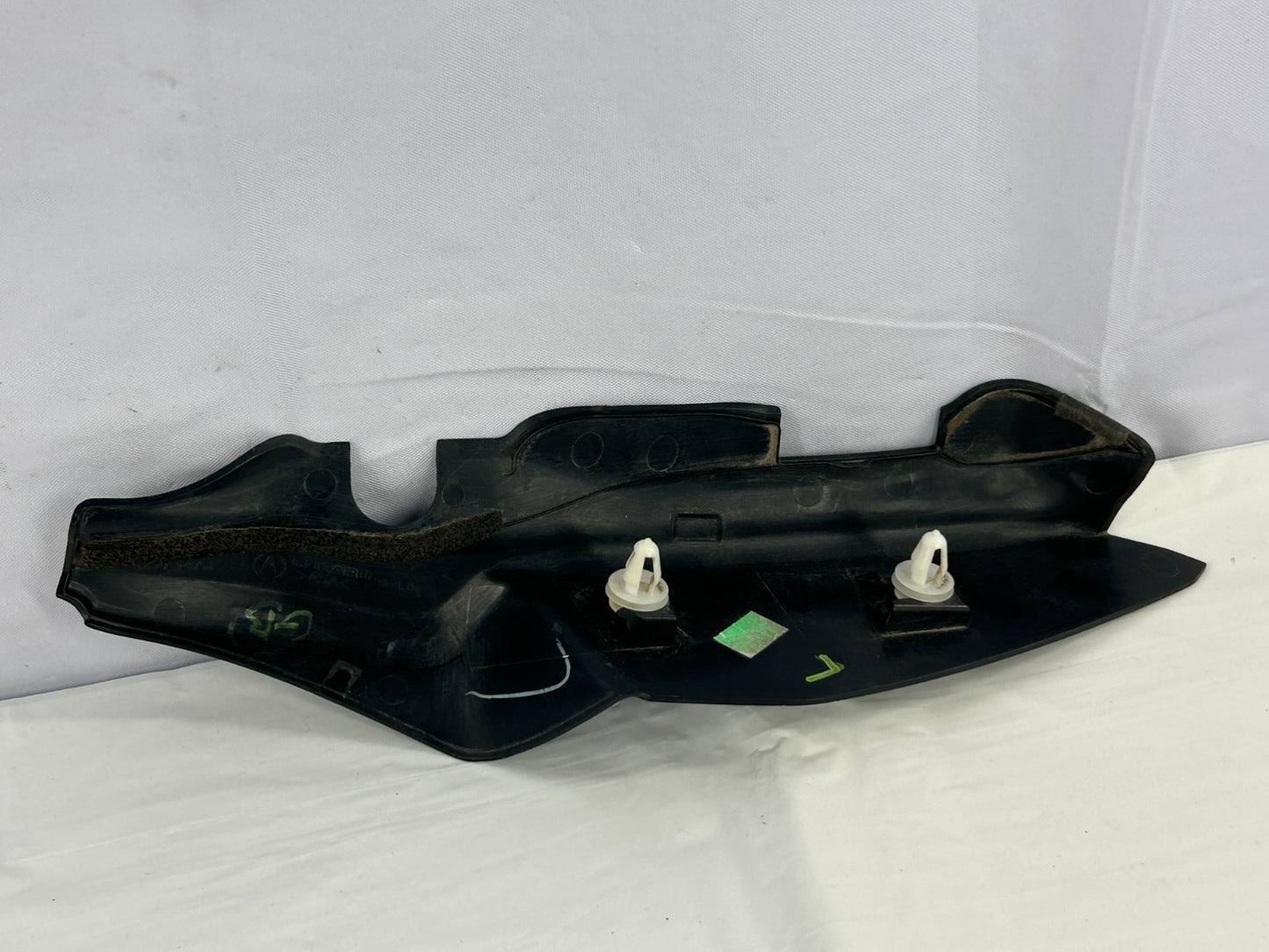 2010-2011 Subaru Outback  Rear Left Liftgate Trim Cover Garnish OEM 63134AJ01A