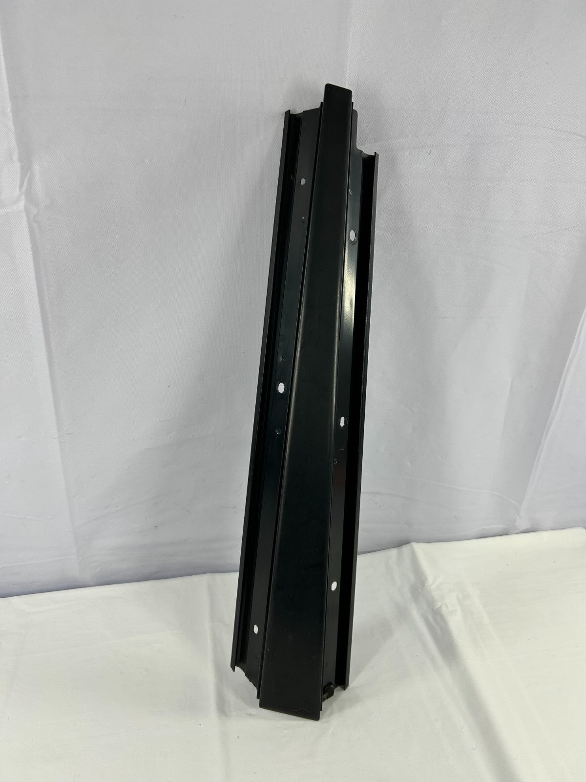 03-08 Subaru Forester Right Passenger Side Exterior B Pillar Trim OEM 63542SA000