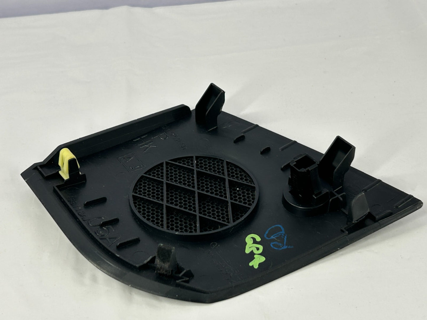 10-14 Subaru Outback Right  Dashboard Speaker Cover Sunload Sensor OE 66118AJ05A
