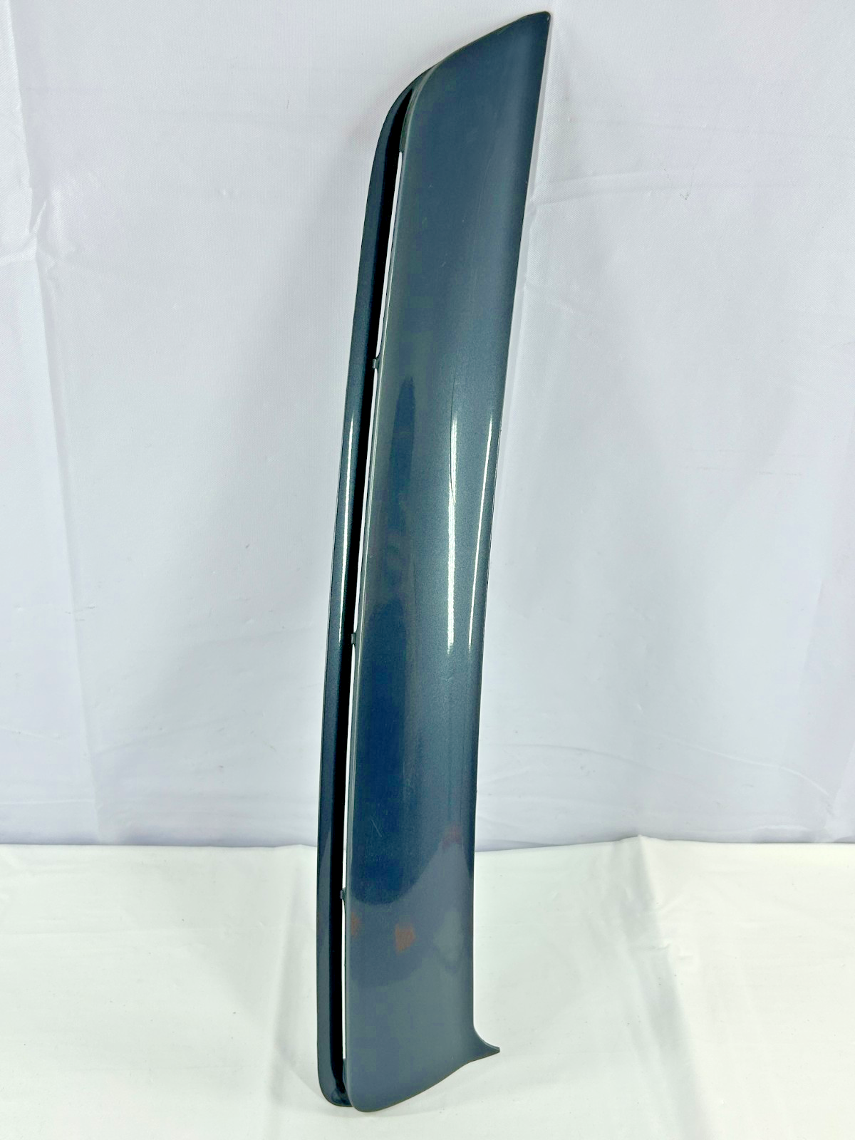 01-04 Jeep Grand Cherokee Right D Pillar Applique Molding Blue OEM 5EZ20TZZAE