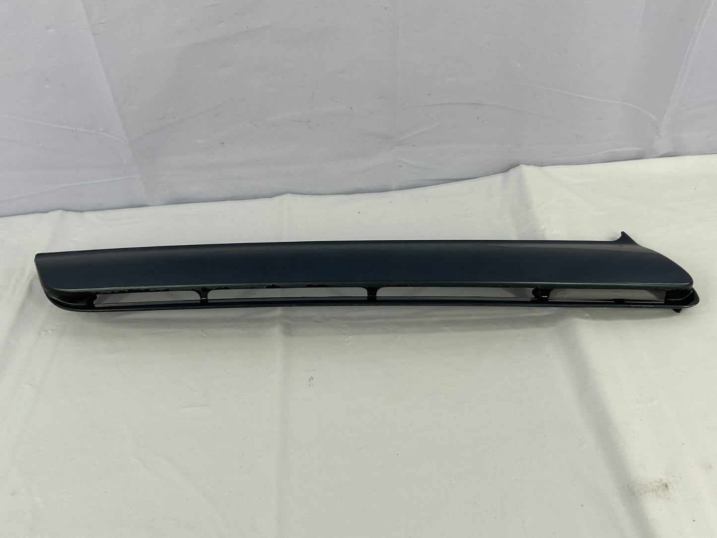 01-04 Jeep Grand Cherokee Right D Pillar Applique Molding Blue OEM 5EZ20TZZAE