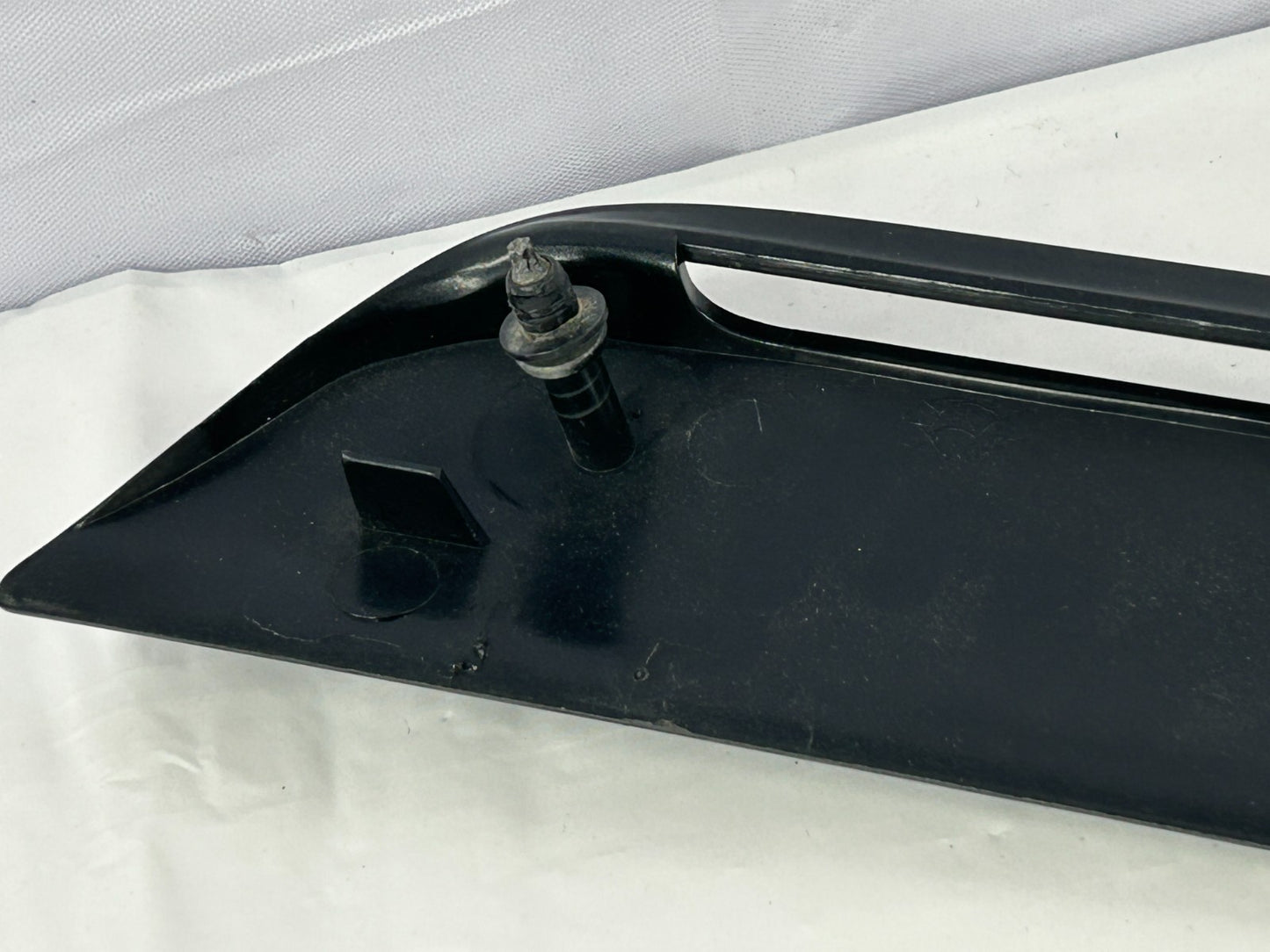 01-04 Jeep Grand Cherokee Right D Pillar Applique Molding Blue OEM 5EZ20TZZAE