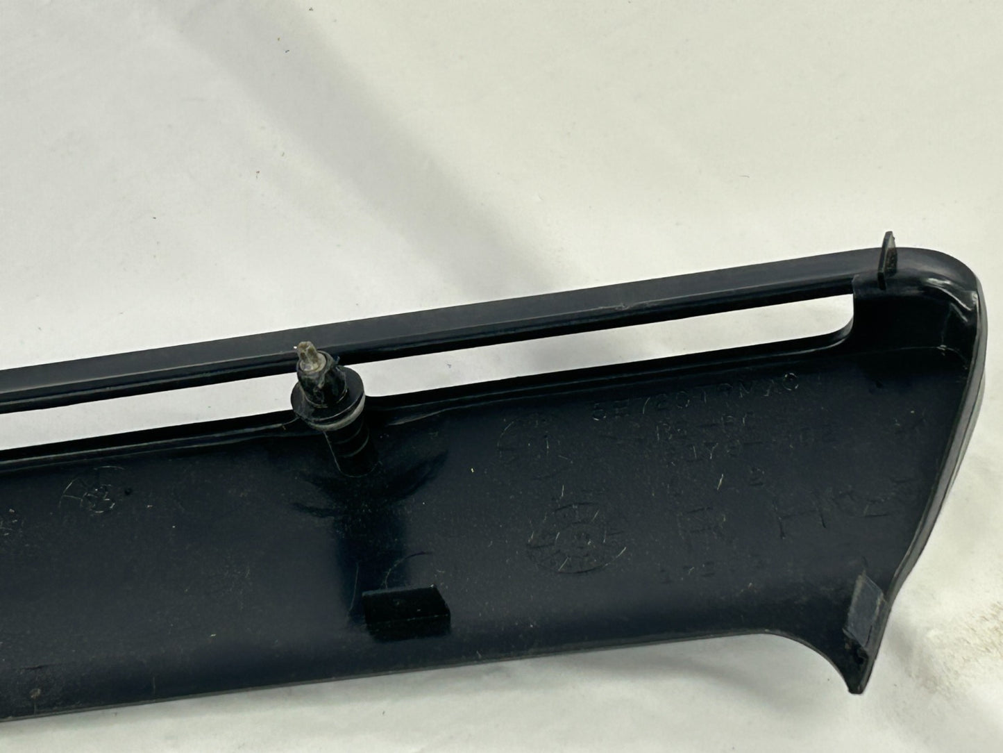 01-04 Jeep Grand Cherokee Right D Pillar Applique Molding Blue OEM 5EZ20TZZAE