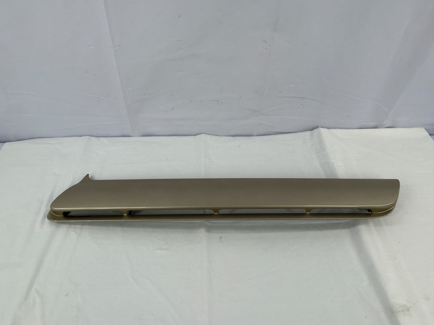 2000 Jeep Grand Cherokee Left D Pillar Applique Reveal Molding OEM 5EZ21SW1AE