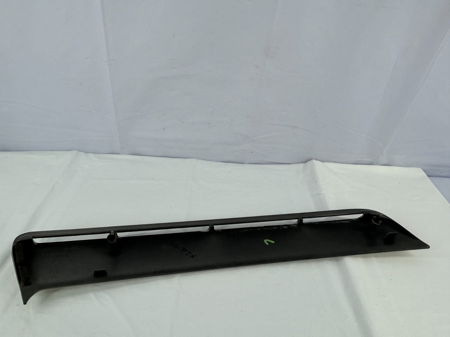2000 Jeep Grand Cherokee Left D Pillar Applique Reveal Molding OEM 5EZ21SW1AE