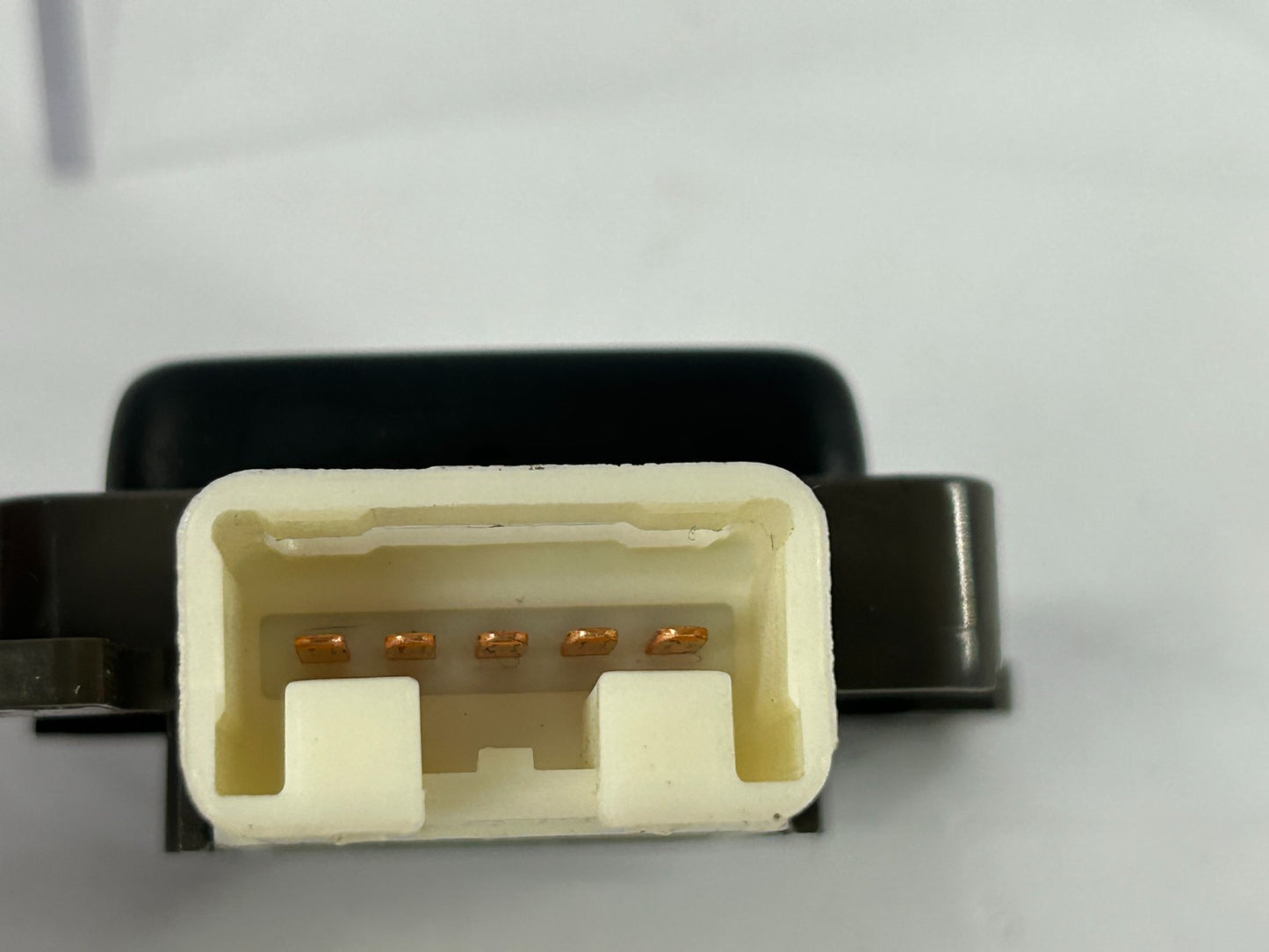 06-13 Lexus IS250 Front Left Driver Seat Lumbar Adjust Switch OEM 84920-30240-C0