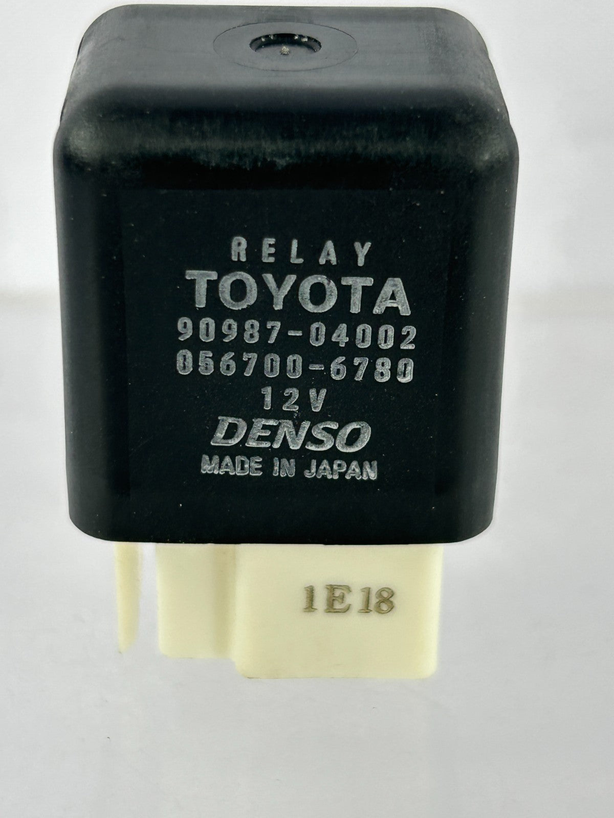 2004-2006 Lexus RX330 5 Pin Fuse Relay Unit 90987-04002 OEM