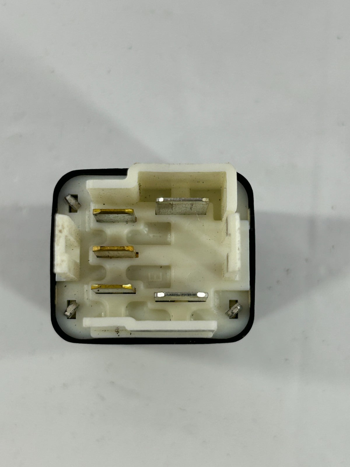 2004-2006 Lexus RX330 5 Pin Fuse Relay Unit 90987-04002 OEM