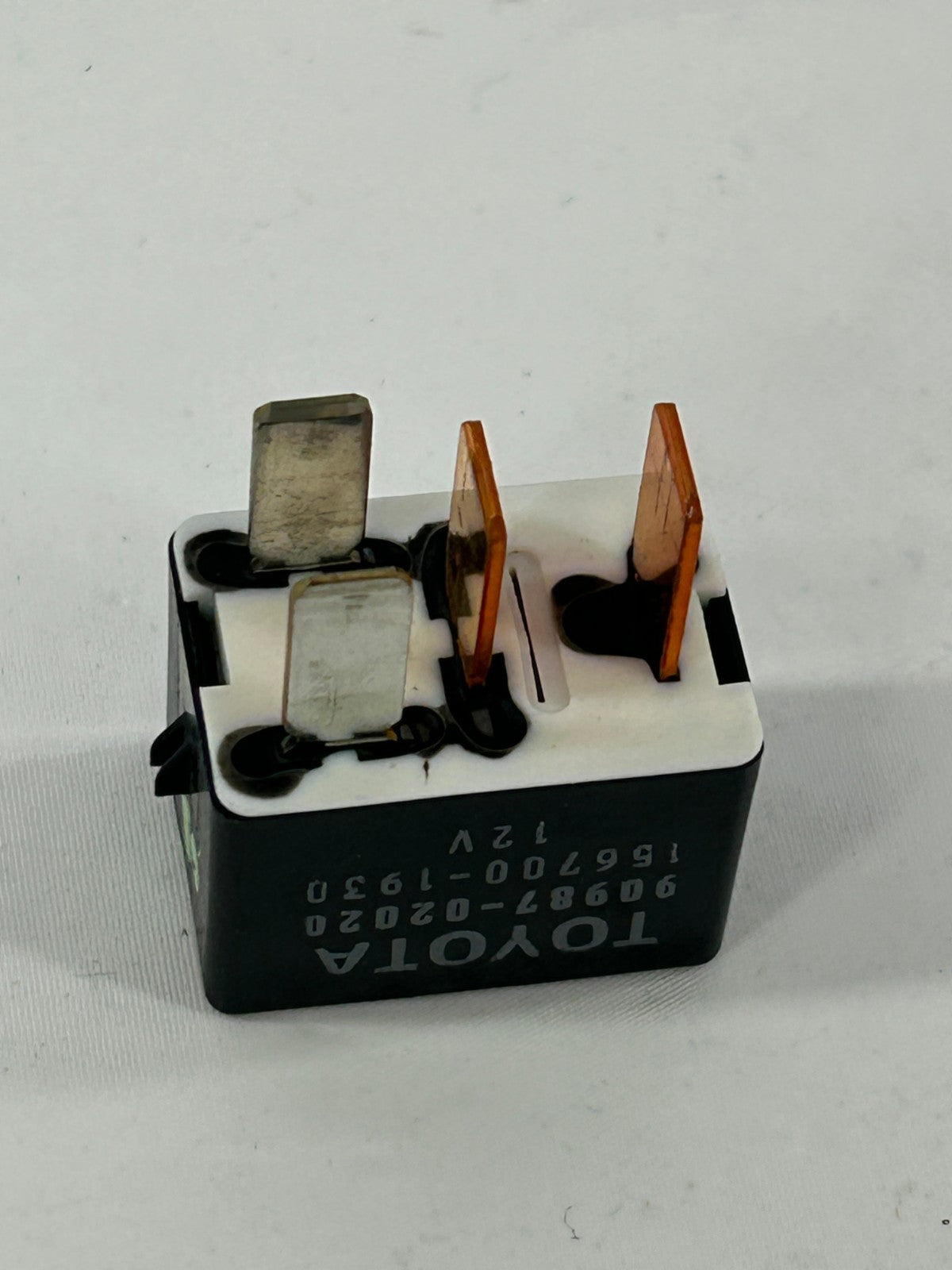2000-2003 Lexus RX300 Fuse Box Multi Purpose 4-Pin Relay OEM 90987-02020