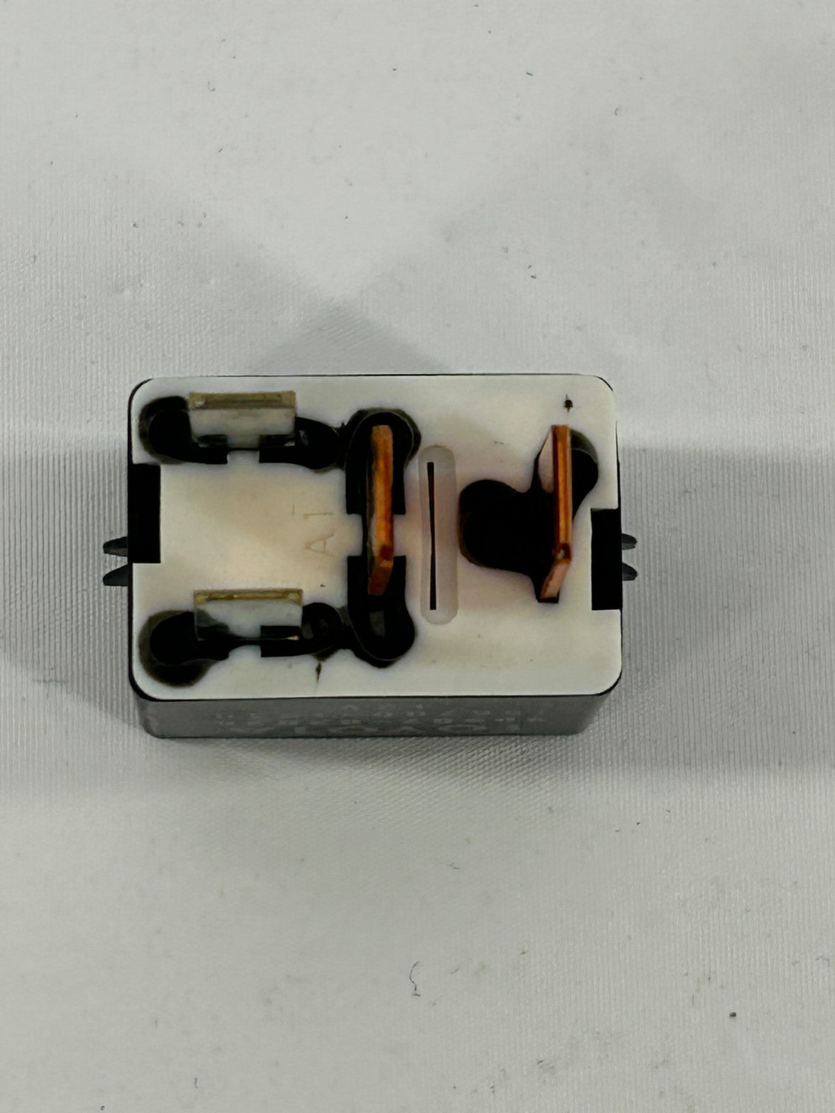 2000-2003 Lexus RX300 Fuse Box Multi Purpose 4-Pin Relay OEM 90987-02020