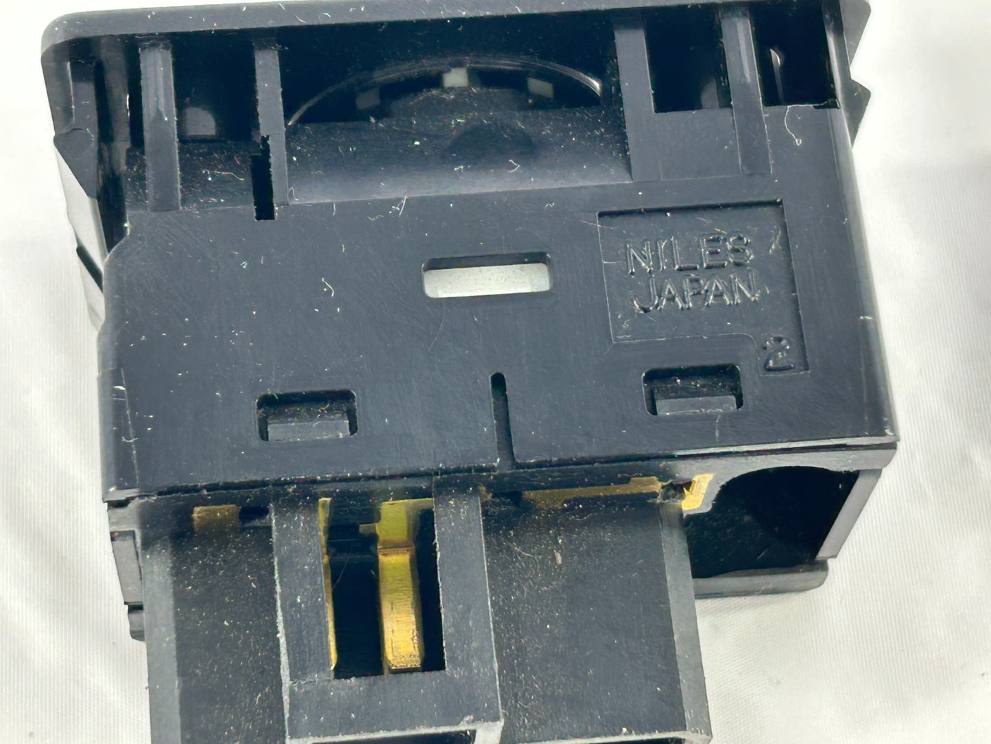 95-99 Subaru Legacy Outback Power Heated Mirror Control Switch OEM 83071FA030
