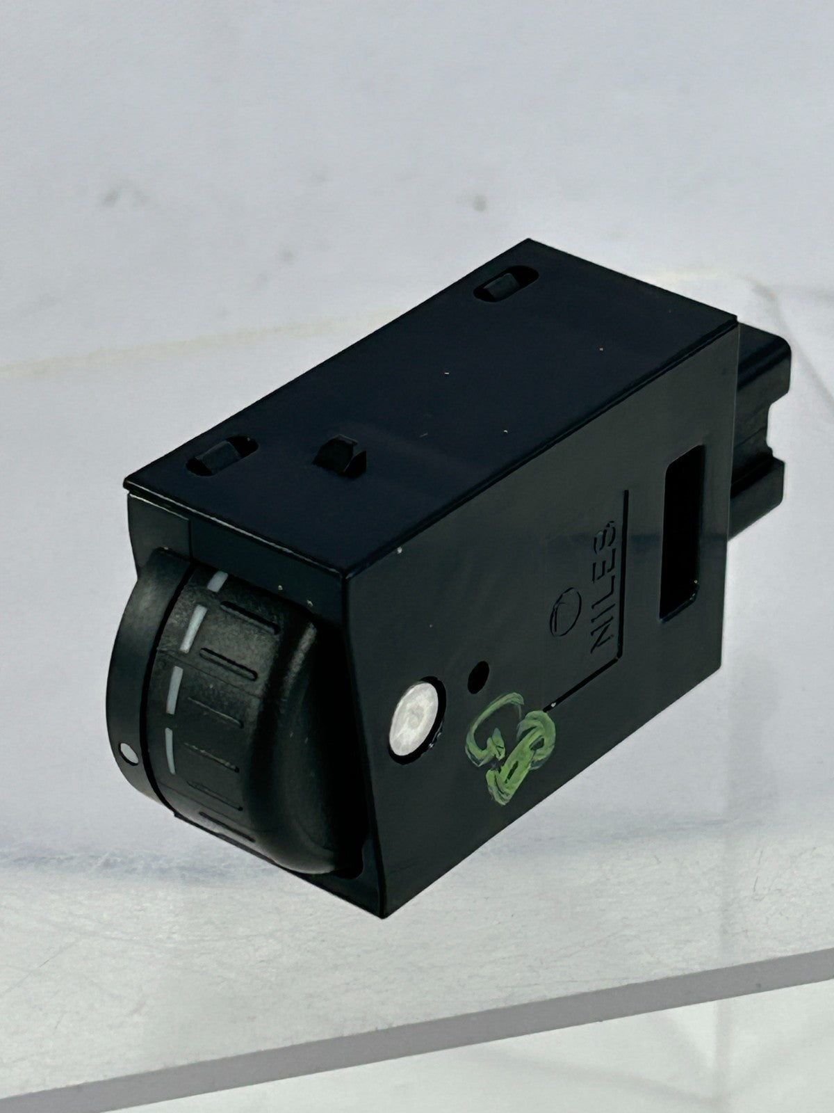 09-10 Subaru Forester Light Illumination Dimmer Control Switch OEM 83002AG490