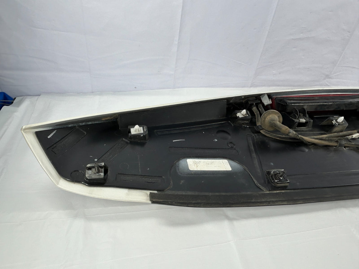 2009-2017 Chevrolet Traverse Rear End Spoiler W/ Third Brake Light OEM 84052287