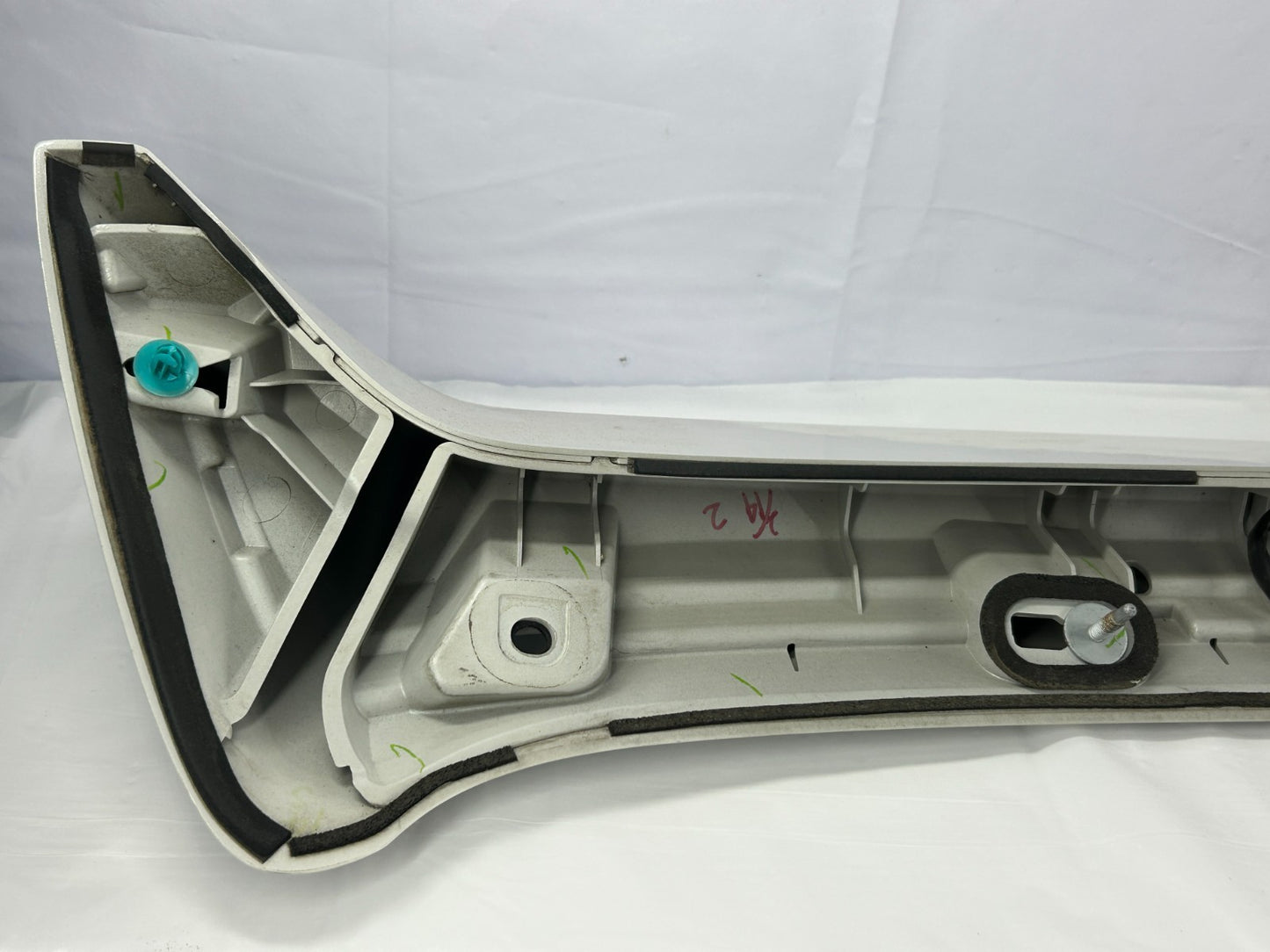 14-18 Subaru Forester Rear Liftgate Spoiler & Third Brake Light OEM 96031SG002NN
