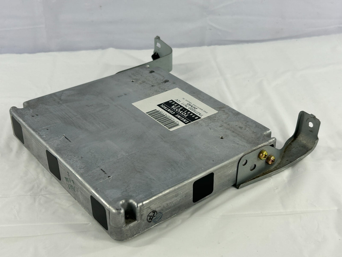 2003-2005 Toyota Sequoia ECU ECM Engine Computer Control Module OEM 89661-0C560