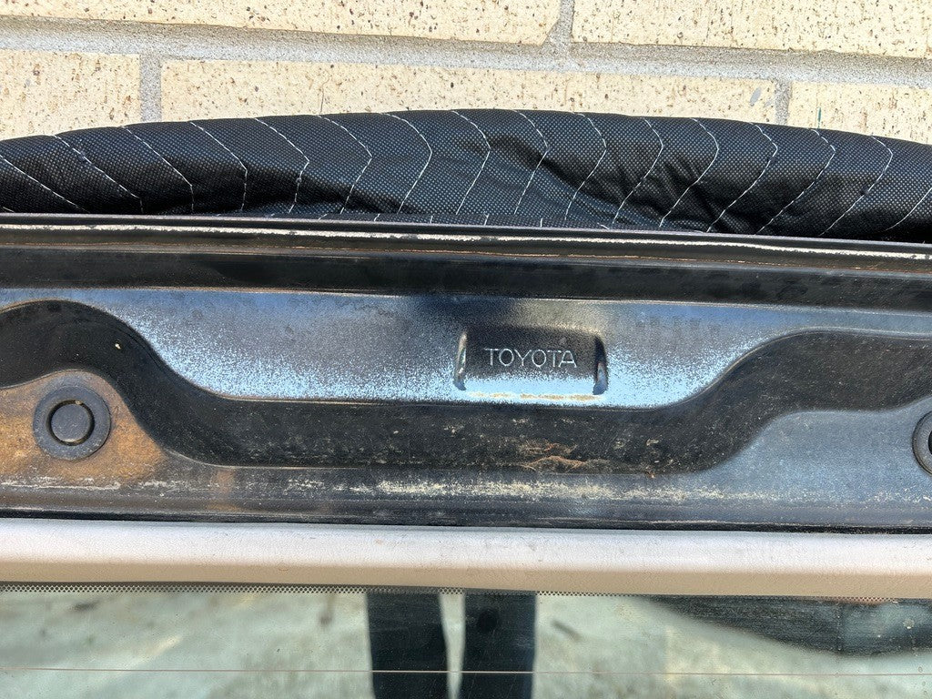 1998-02 Toyota Land Cruiser Tailgate Lift gate Trunk Hatch  BLACK OEM