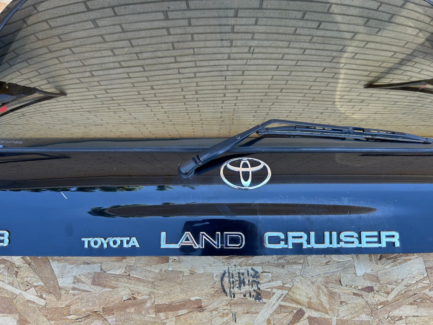 1998-02 Toyota Land Cruiser Tailgate Lift gate Trunk Hatch  BLACK OEM