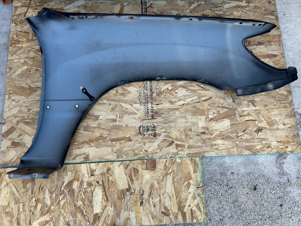 1999-2002 Toyota Land Cruiser Left Front Driver Fender Black Onyx 202 OEM