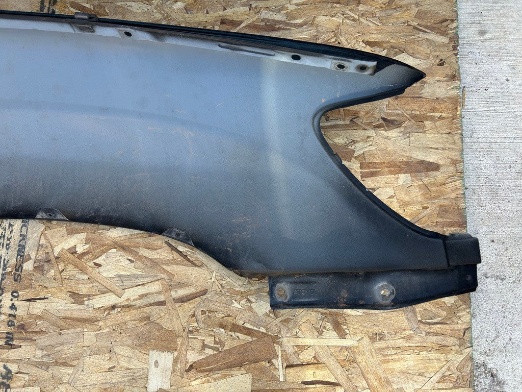 1999-2002 Toyota Land Cruiser Left Front Driver Fender Black Onyx 202 OEM