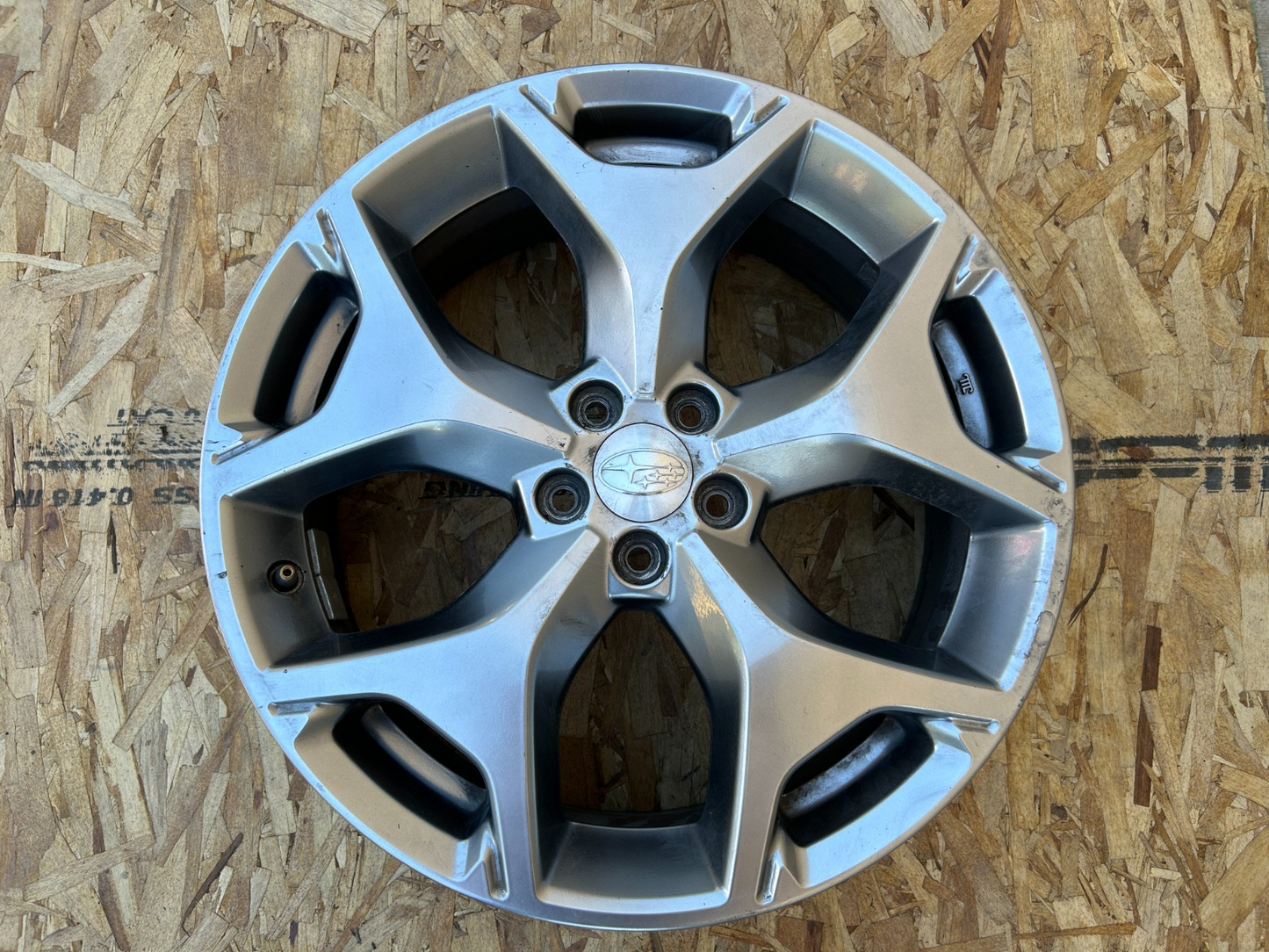 2016-2023 Subaru Forester 5 Y Spoke 18 inch Wheel Alloy Rim OEM 28111SG070