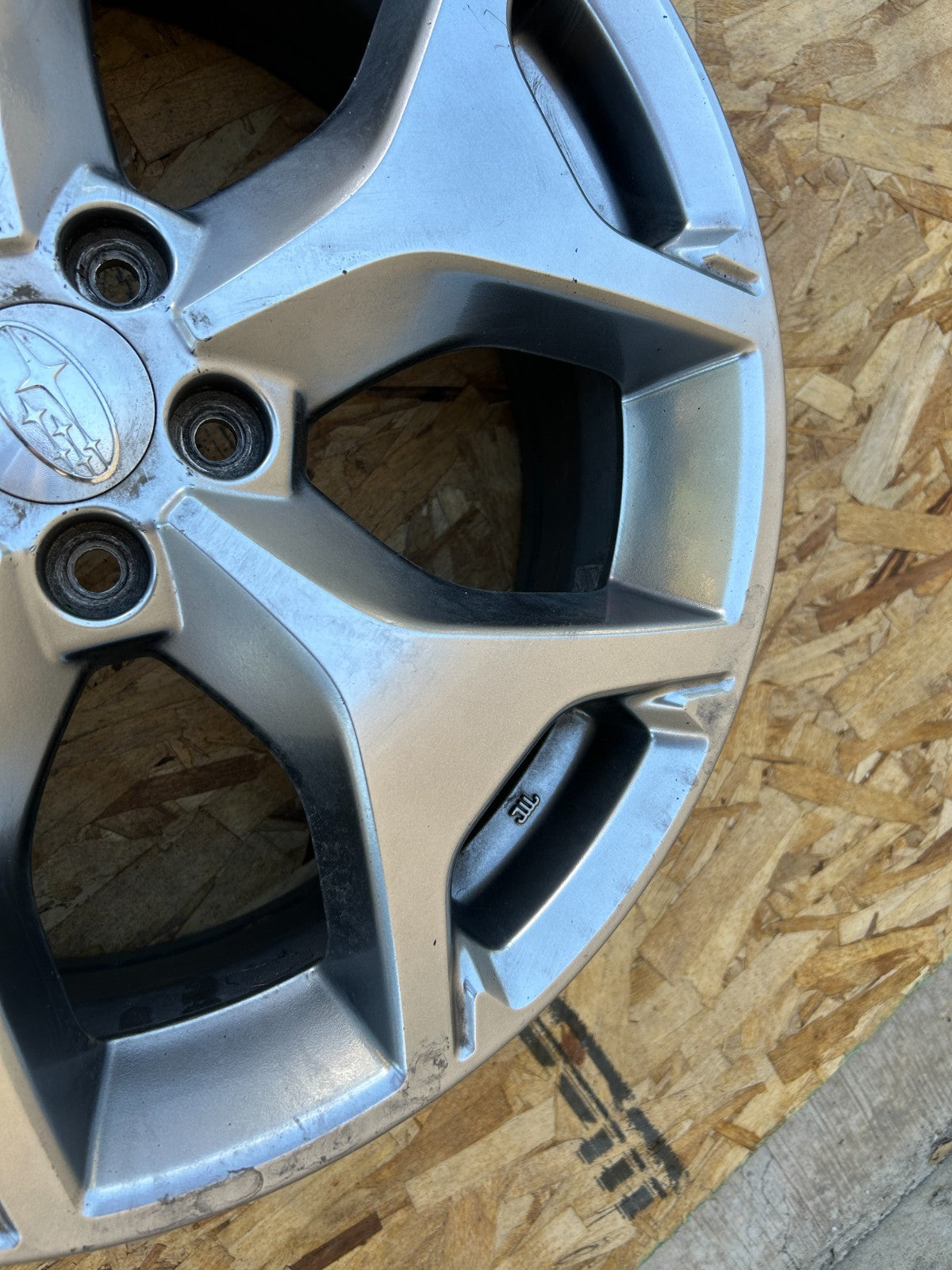 2016-2023 Subaru Forester 5 Y Spoke 18 inch Wheel Alloy Rim OEM 28111SG070