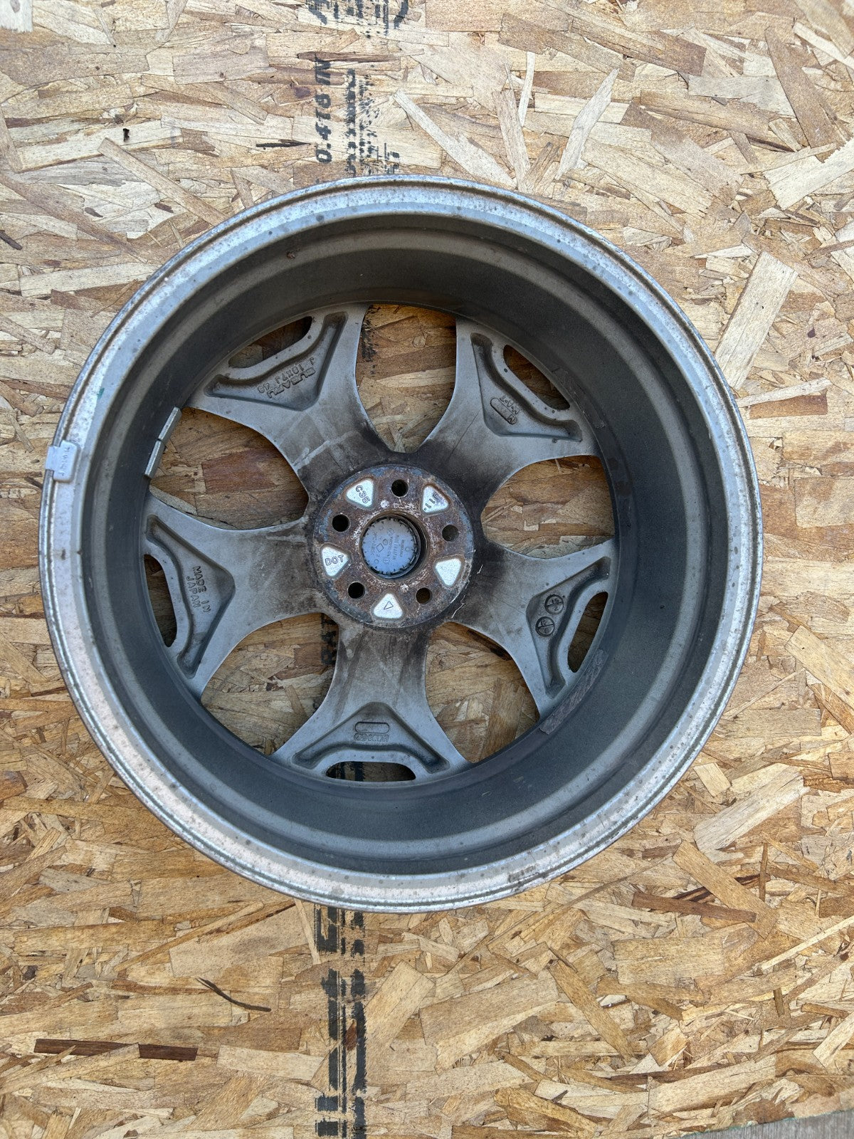 2016-2023 Subaru Forester 5 Y Spoke 18 inch Wheel Alloy Rim OEM 28111SG070