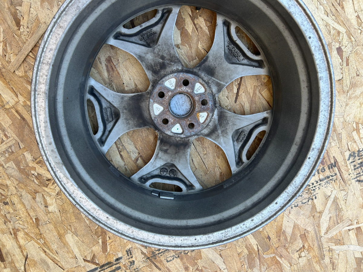 2015-2016 Subaru Forester 5 Y Spoke 18 inch Wheel Alloy Rim OEM 28111SG070