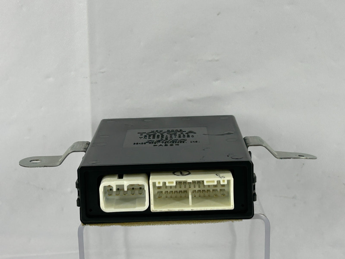 03-05 Toyota Sequoia Tailgate Multiplex Network Control Module OEM 89222-0C011