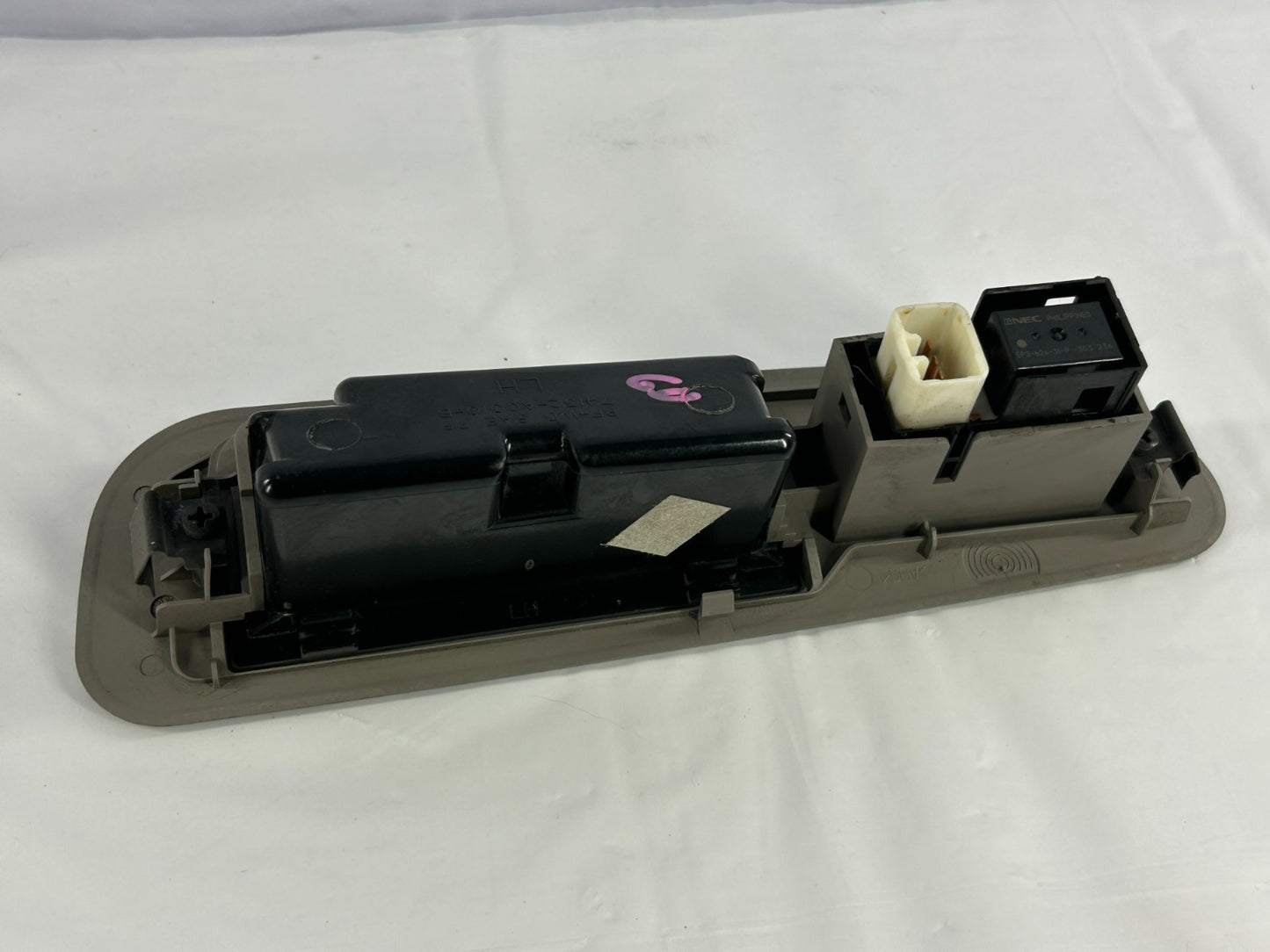 2001-2007 Toyota Sequoia Rear Left Window Switch and Bezel OEM 74132-AC010-B