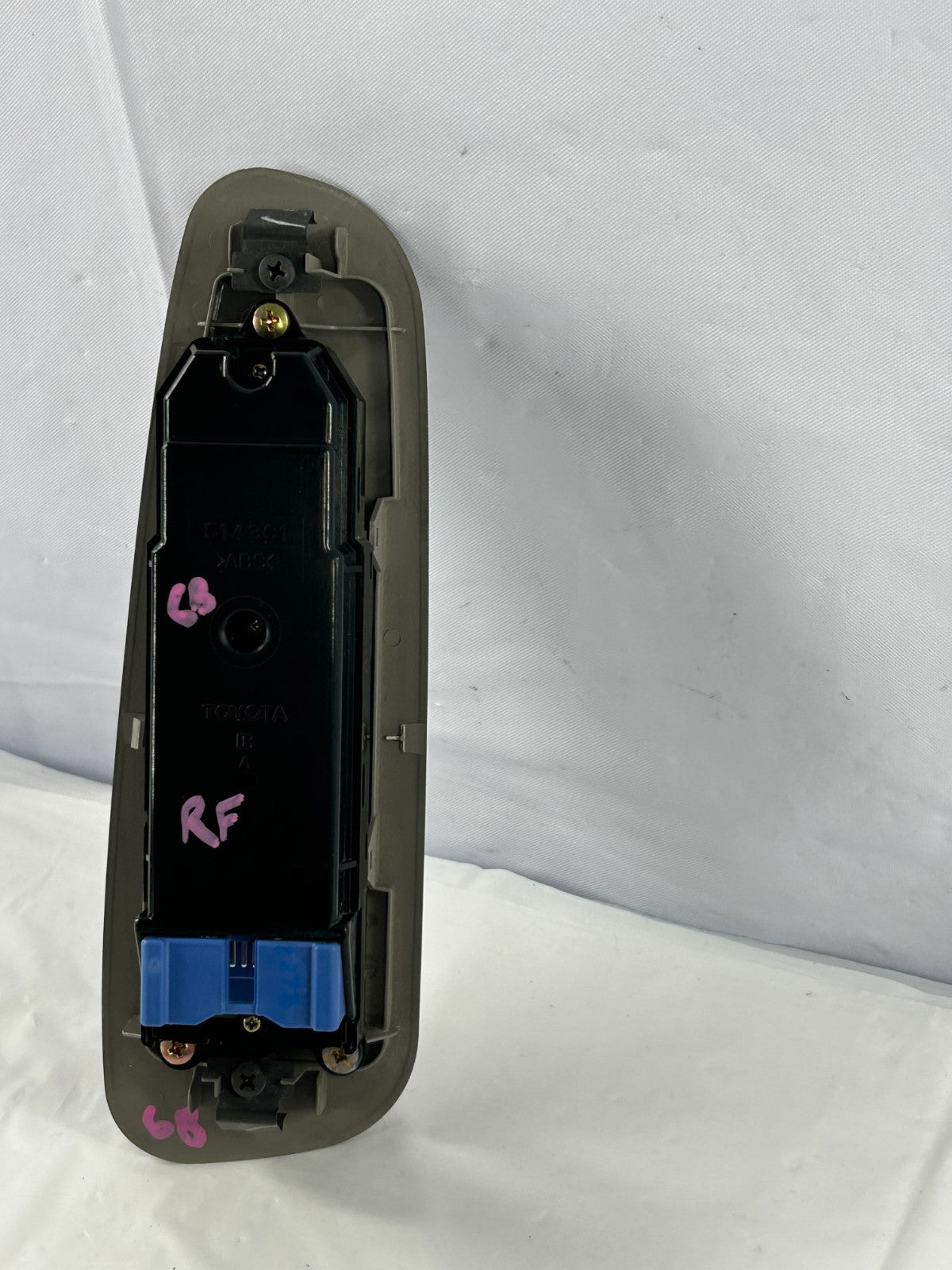 01-07 Toyota Sequoia Front Right Power Window Control Switch OEM 74201-0C030-B1