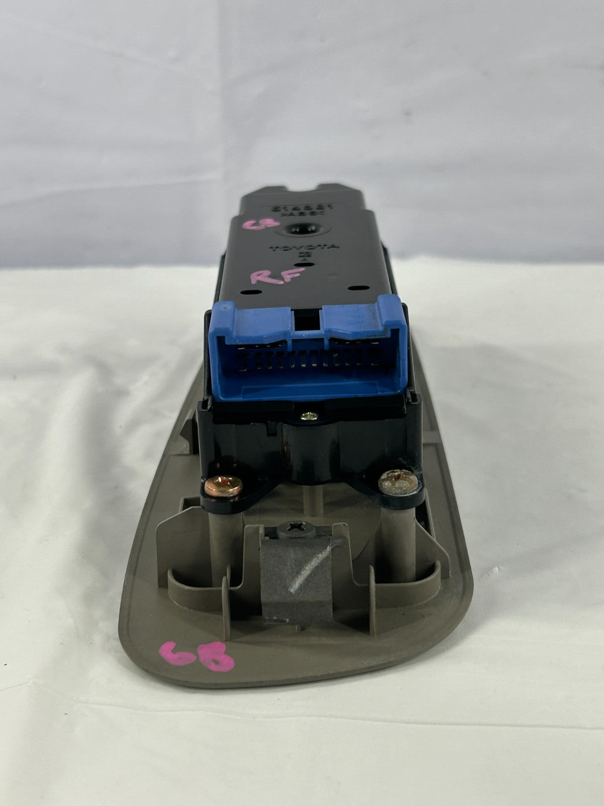 01-07 Toyota Sequoia Front Right Power Window Control Switch OEM 74201-0C030-B1