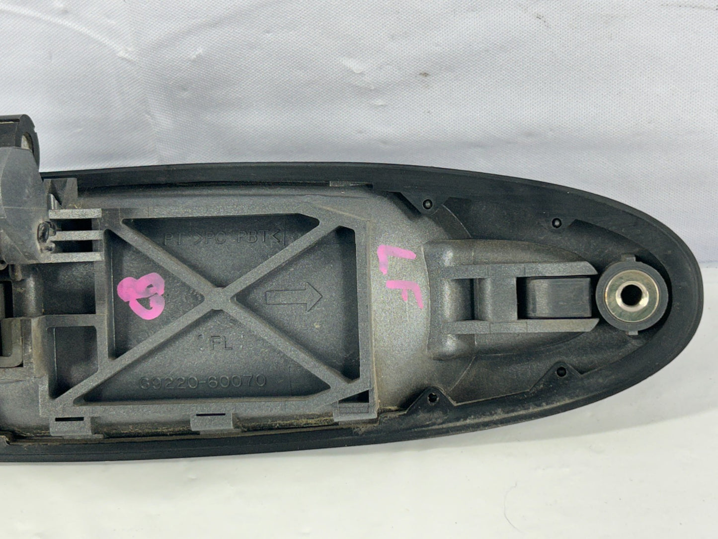2001-2007 Toyota Sequoia Exterior Front Left Door Handle OEM 69220-34050-B1