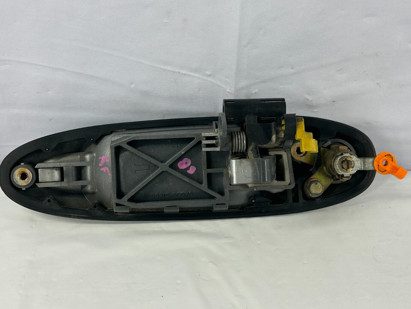 2001-2007 Toyota Sequoia Exterior Front Right Door Handle OEM 69210-34050-B1
