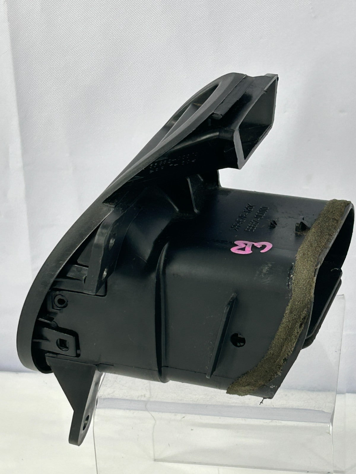 2001-2007 Toyota Sequoia Front Right Outer AC Heat Dash Air Vent OEM 55687-0C010