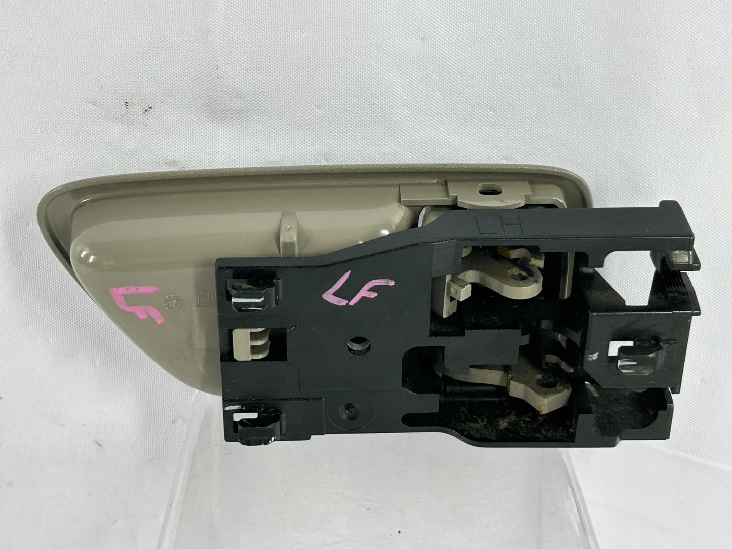 01-07 Toyota Sequoia Front Left Interior Door Handle Gray OEM 69206-0C030-B0