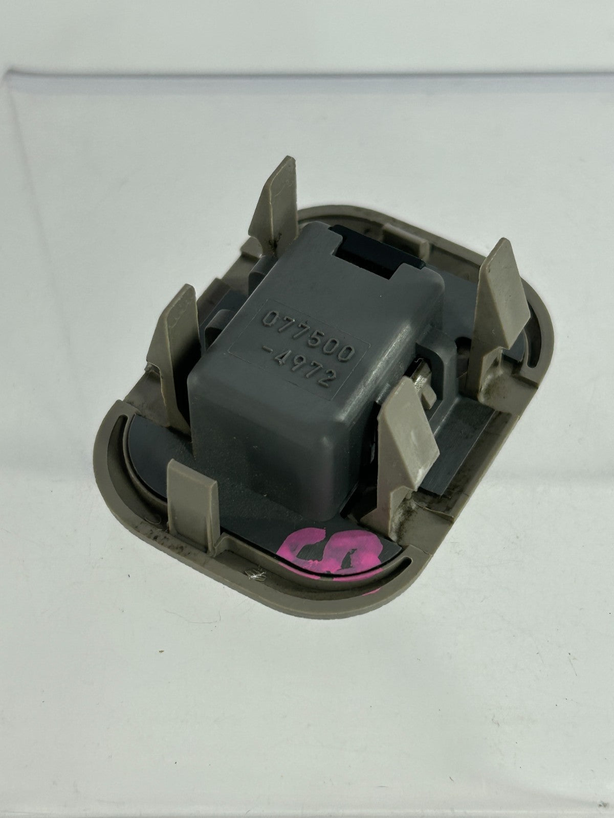 2001-2007 Toyota Sequoia HVAC Ambient Temperature Sensor Gray OEM 88625-34040-B0