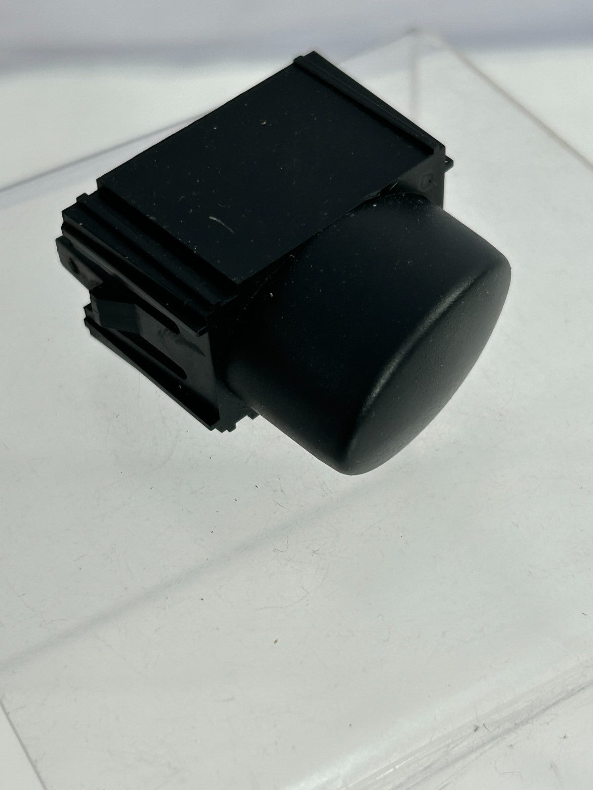 2000-2006 Toyota Sequoia Dash Blank Switch Filler Cover Cap OEM 55539-0C010