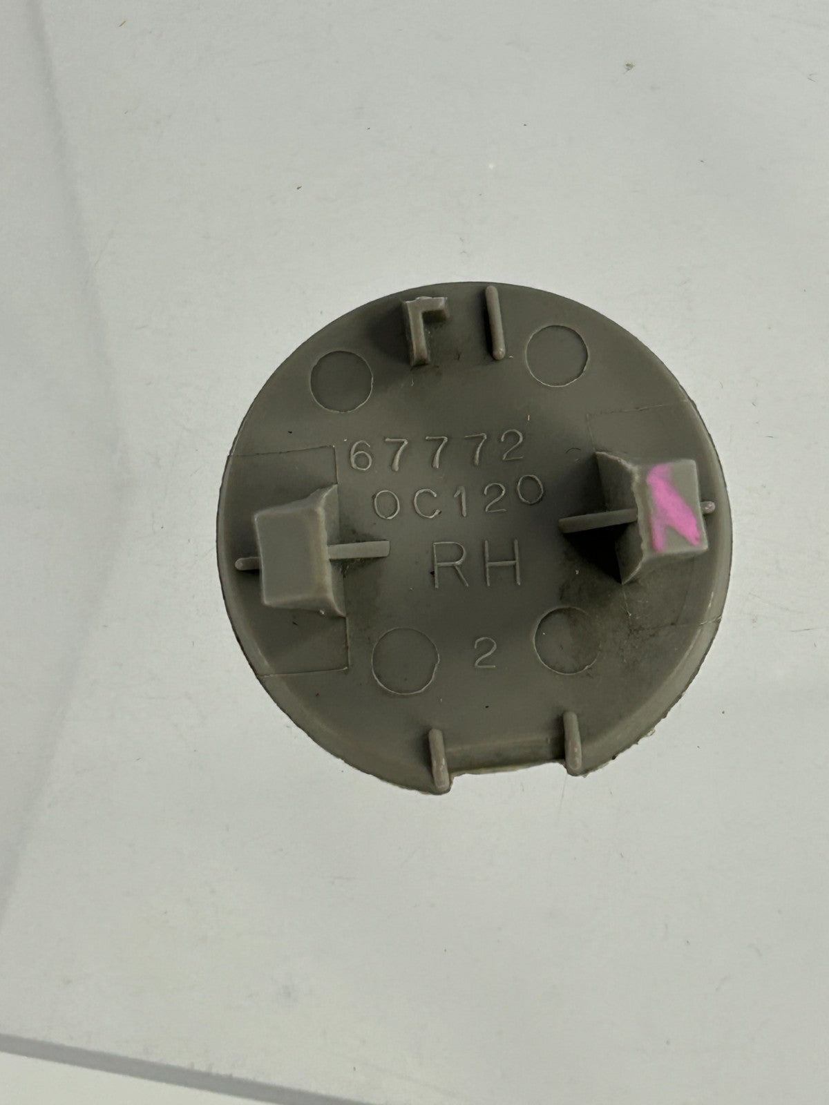 01-07 Toyota Sequoia Front Right Door Retainer Screw Cover Cap OEM 67772-0C120