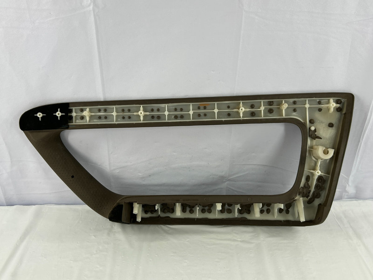 98-03 Toyota Land Cruiser Rear Left Door Armrest Pull Handle OEM 74260-60010-E0