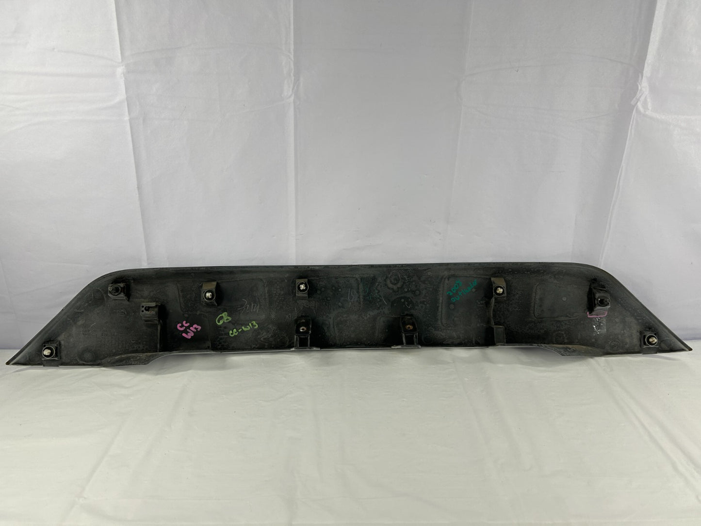 07-13 Mitsubishi Outlander Rear Tailgate Hatch Garnish Trim White OEM 5817A022WA