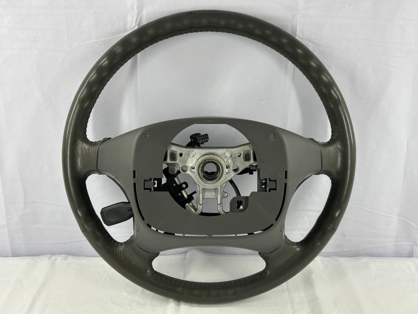 02-05 Toyota Sequoia Steering Wheel With Cruise Control Switch OEM 45100-0C150